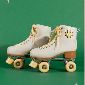 Y2K ALTAR’D STATE ICONIC Roller Skates with Yellow Laces SMILEY FACE